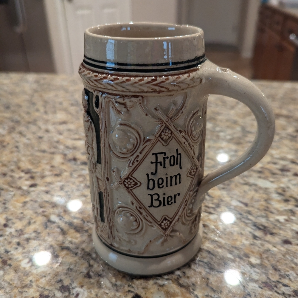 Vintage Gertiz German Beer Stein Mug "Froh Beim Bier Das Lieben Wir" No Lid